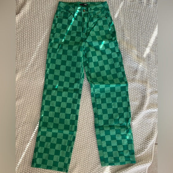 Fashion Nova Women's Green Checkered Print Jeans Size 2 - Picture 1 of 4